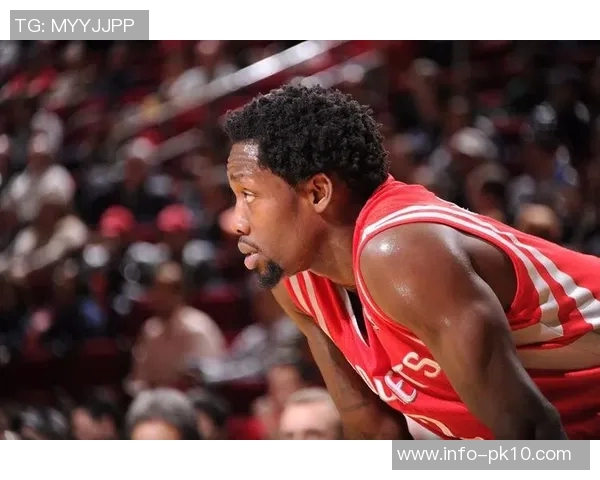 莱万因伤缺席至少四周球迷期待他早日回归赛场